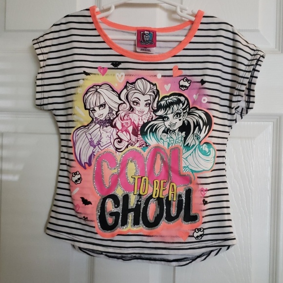2 MONSTER HIGH shirts - Picture 3 of 3